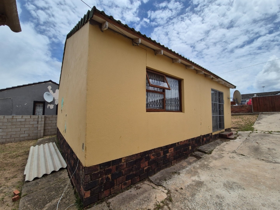 2 Bedroom Property for Sale in Kwadwesi Eastern Cape